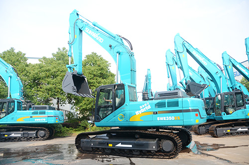 圖說怪手環(huán)臺凈灘活動，智繪山河智能環(huán)保節(jié)能