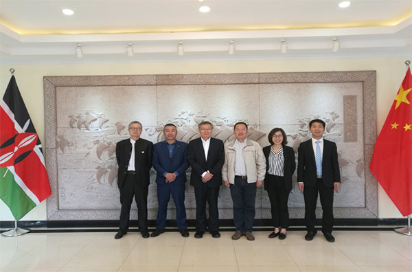 山河智能入巖神器在東非肯尼亞獲贊，人好設(shè)備好