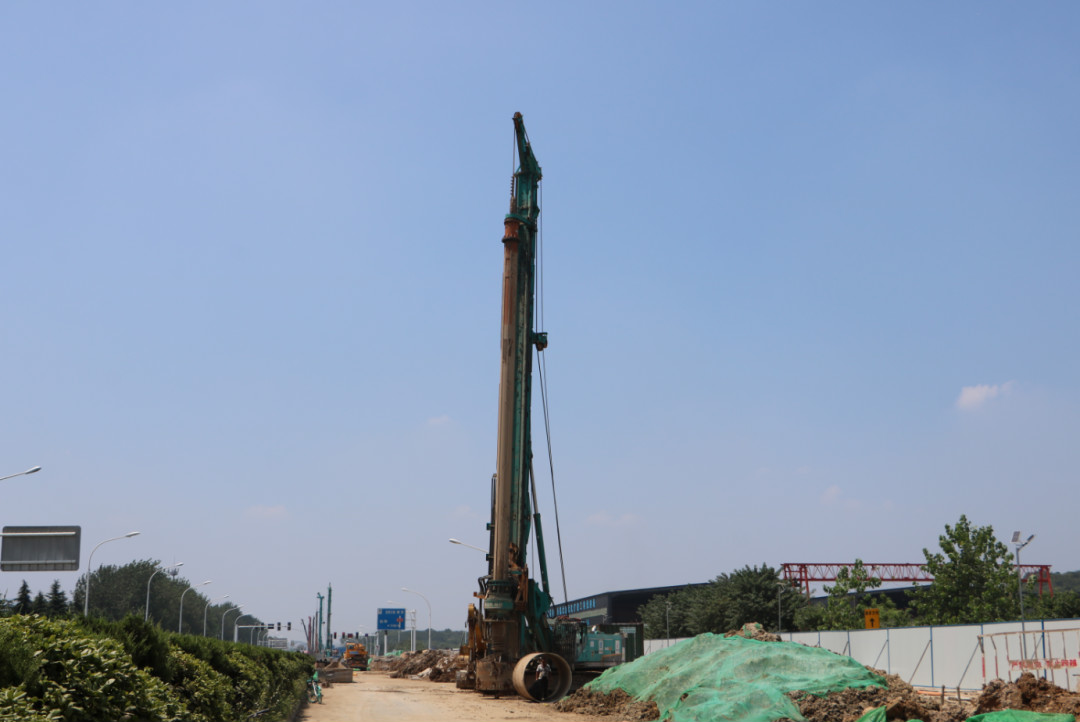 強悍表現(xiàn)贏青睞！山河智能360H旋挖鉆助力南京312國道改擴建