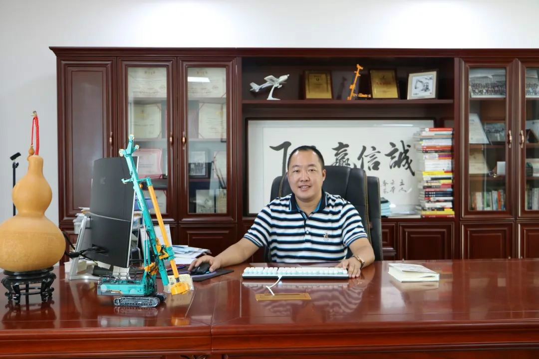 從鞋廠老板到樁工“大佬”，他以一臺靜力壓樁機撬動財富杠桿