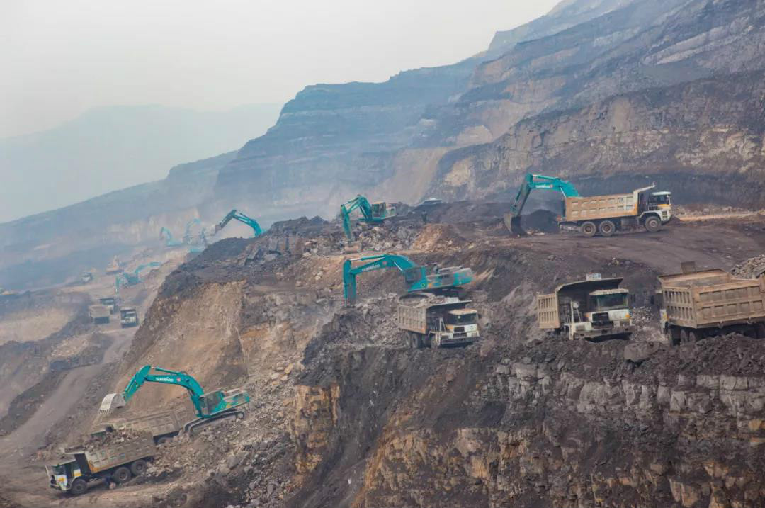 以先導(dǎo)式創(chuàng)新實(shí)現(xiàn)挖掘機(jī)從無到有，從小到大，從大到強(qiáng)！