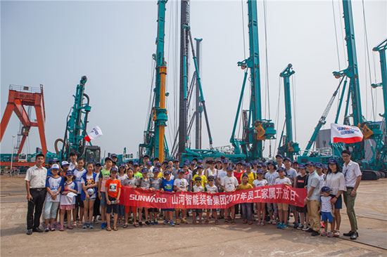 這個夏天，親子玩轉(zhuǎn)山河智能“三棲”裝備