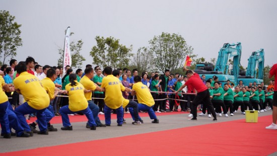 風(fēng)華十九載，攜手再騰飛！——慶祝山河智能成立十九周年表彰會(huì)暨趣味運(yùn)動(dòng)會(huì)