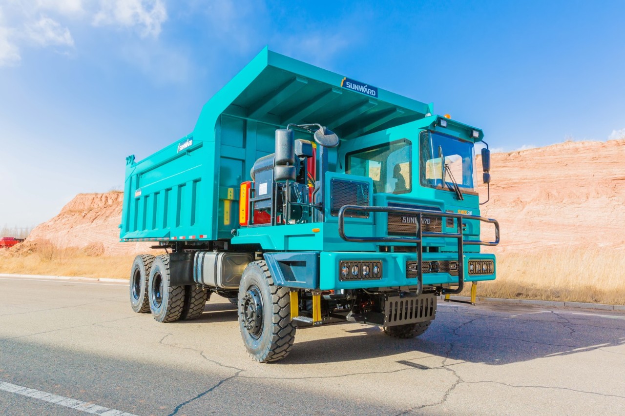 批量出口印度尼西亞！山河智能礦卡征戰(zhàn)礦山前線(xiàn)