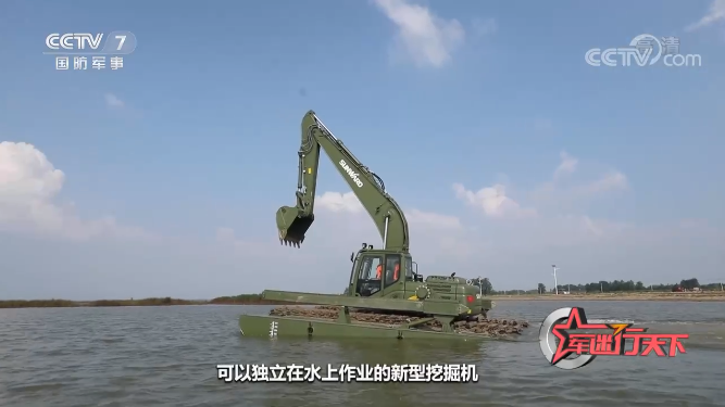 水陸兩用挖掘機亮相央視！山河智能應急救援“猛將”出戰(zhàn)