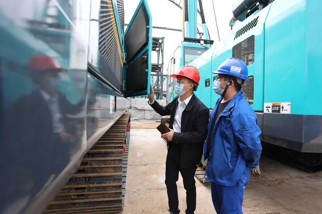 湖南日?qǐng)?bào)：先行先試，開(kāi)拓千億美元新市場(chǎng)！我省首單二手工程機(jī)械設(shè)備出口報(bào)關(guān) 山河智能裝備 昨天