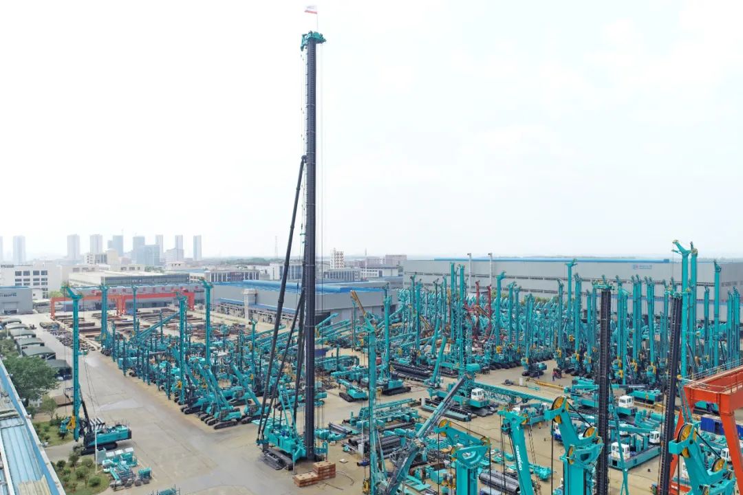 載譽(yù)而歸！山河智能榮獲“新湖南貢獻(xiàn)獎(jiǎng)”