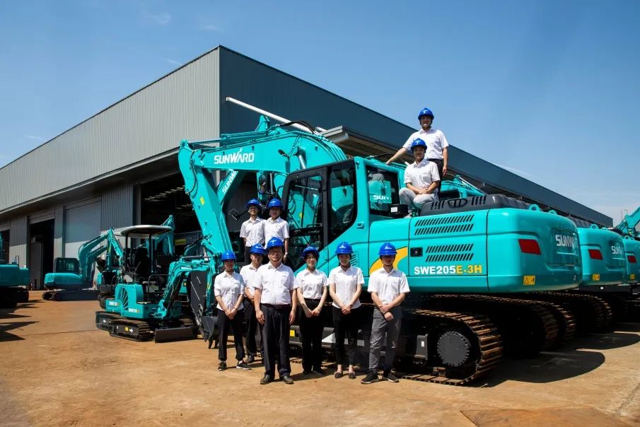 你好 2022！再見 2021！我與山河智能共成長