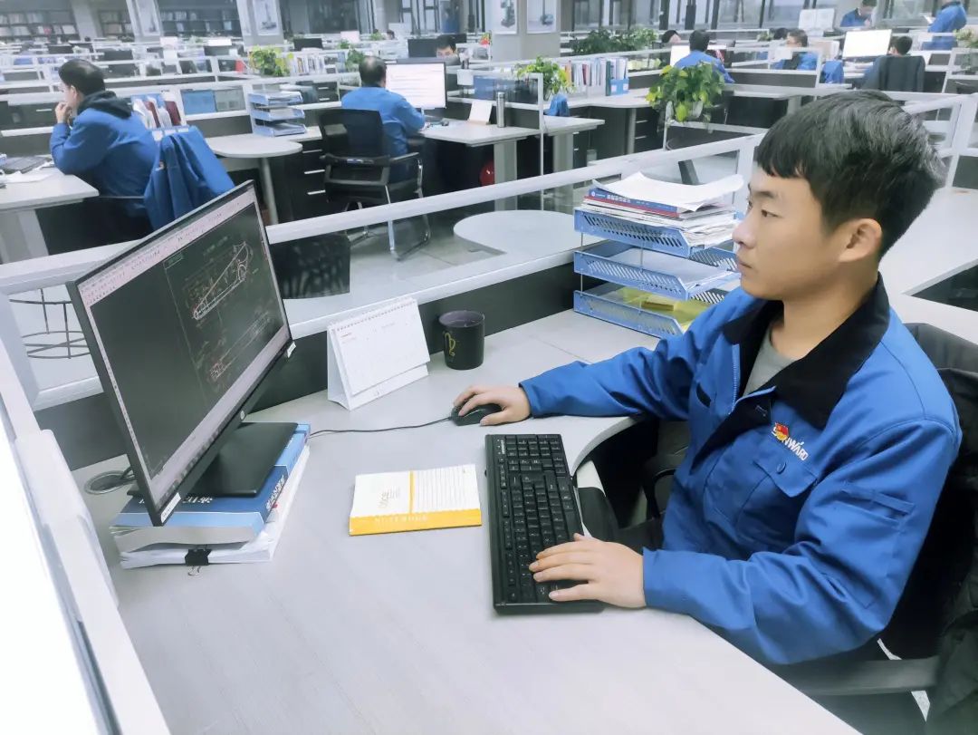 你好 2022！再見 2021！我與山河智能共成長