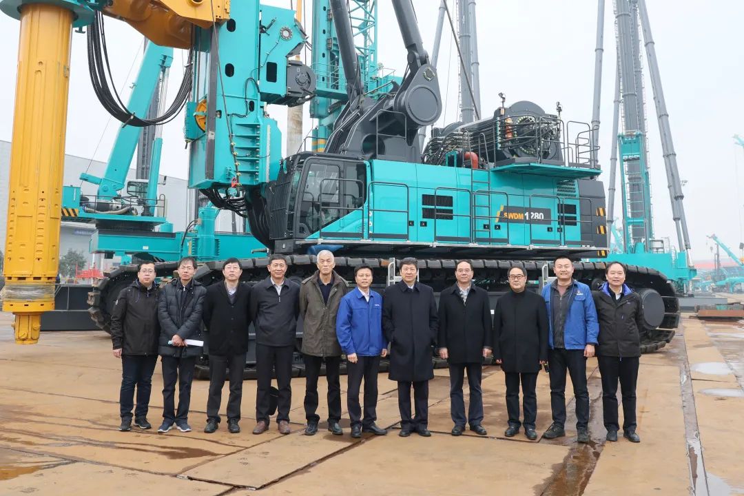 整體技術(shù)國際領(lǐng)先！山河智能四項科技成果順利通過專家鑒定