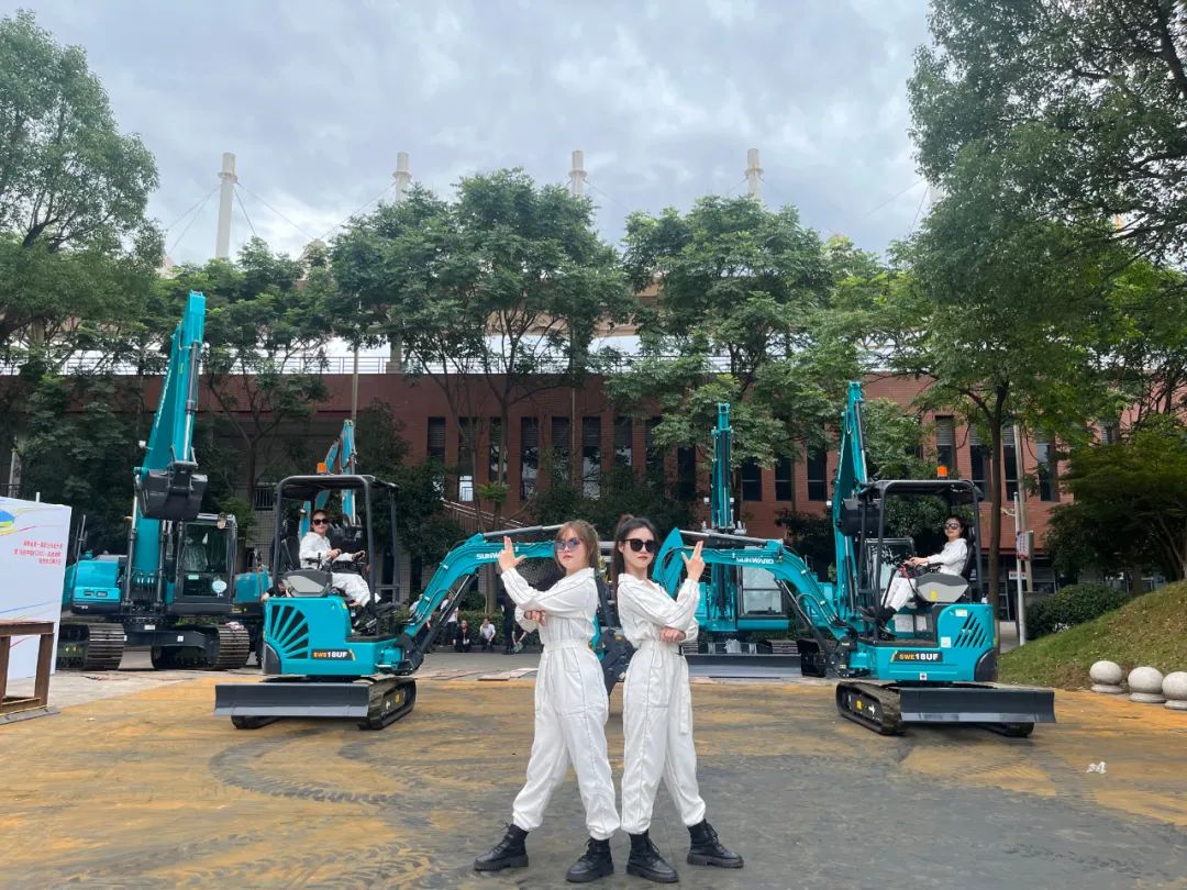 “太絕了！”山河智能代表長沙精彩亮相湖南省第一屆職業(yè)技能大賽絕技絕活展演