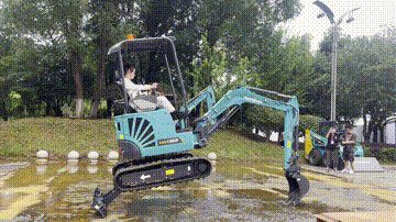 “太絕了！”山河智能代表長沙精彩亮相湖南省第一屆職業(yè)技能大賽絕技絕活展演