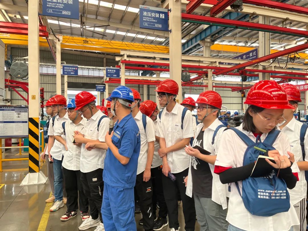 校招 | 盛夏七月，這群“向著太陽奔跑”的少年來山河智能啦！