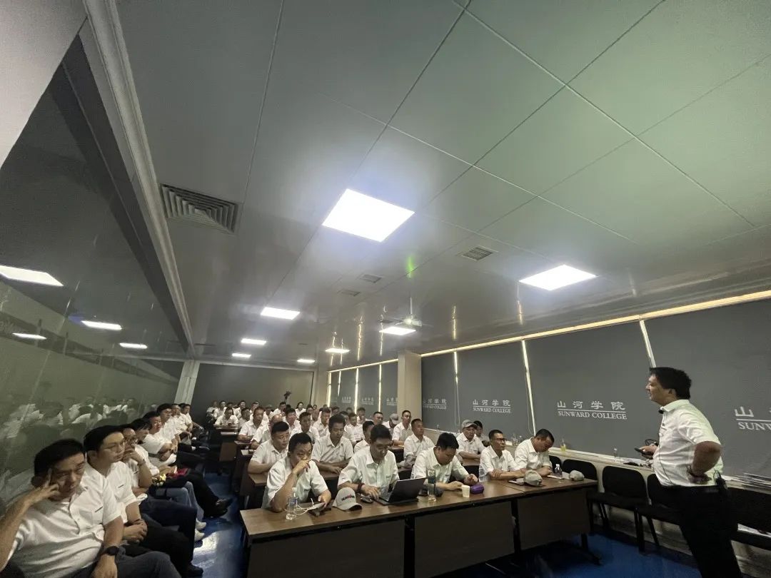 花樣秀實(shí)力，為服務(wù)競技！快來見識下山河智能這場“比武大賽”