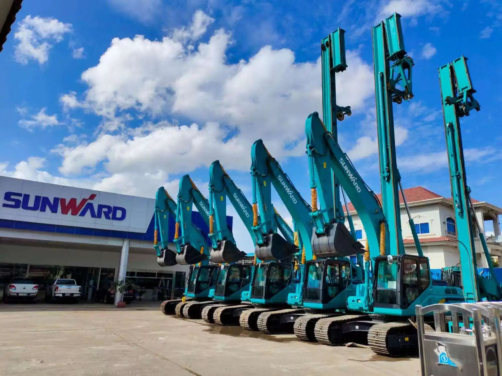 廣州工控集團黨委書記、董事長景廣軍率隊考察山河智能柬埔寨子公司