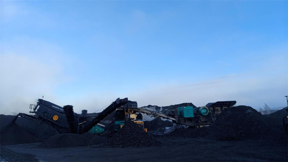 不懼-30℃極寒挑戰(zhàn)，山河普石勒破碎篩分設(shè)備穩(wěn)定運(yùn)行！