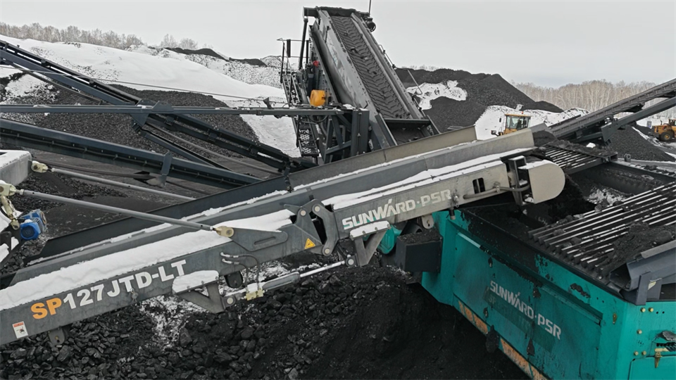 不懼-30℃極寒挑戰(zhàn)，山河普石勒破碎篩分設(shè)備穩(wěn)定運(yùn)行！