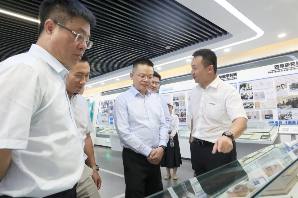 共商合作，建華控股有限公司董事長汪貴華到訪山河智能